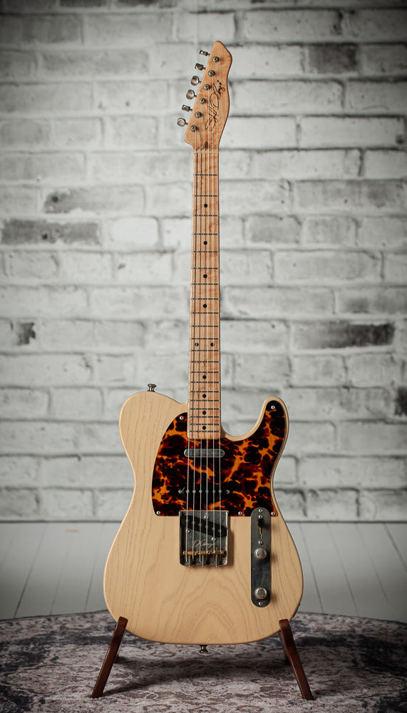 D'Pergo Signature Limited Bakersfield Nashville Edition #527 Used