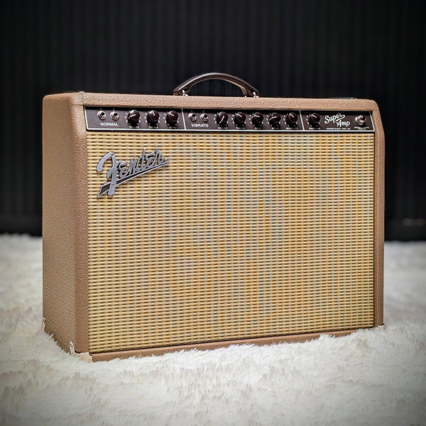 Fender '62 Super Amp