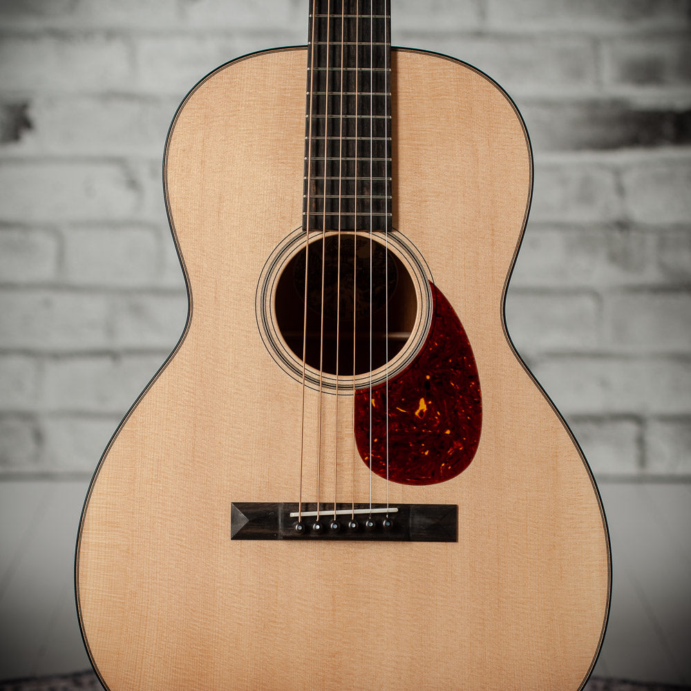 Collings 001 Old Growth Sitka SpruceTop # 36527