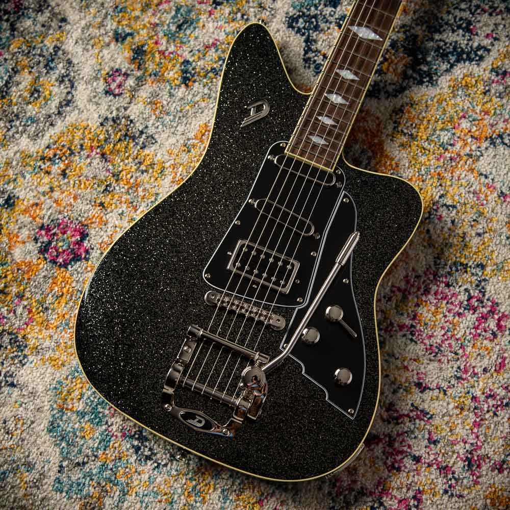 Duesenberg Guitars Paloma Guitar in Black Sparkle w/ Gig Bag SN# 232511
