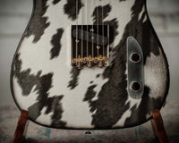 El Cabron Black & White Cowhide Esquire