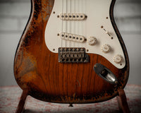 Fender 50's Heavy Relic Stratocaster Two Tone Sunburst Masterbuilt by Austin MacNutt #R139867