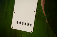 Fender '57 Heavy Relic Strat HSS HW PUP EVH Bridge Roasted Body/Flame Neck Green Burst SN# R135699