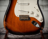 Fender '57 Stratocaster Relic 2 Tone Sunburst Pine Body #R143443 USED