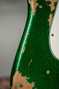 Fender '60 Strat Heavy Relic Green Sparkle #R110429 Used