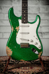 Fender '60 Strat Heavy Relic Green Sparkle #R110429 Used