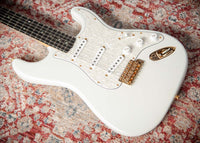 Fender '60 Stratocaster NOS Frost White, Gold Hardware Handwound Fat 60s Pickups #R148721