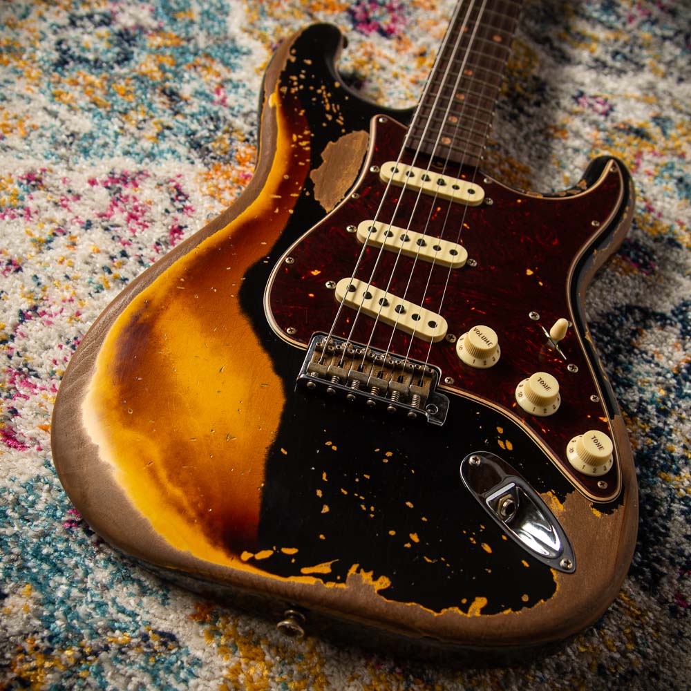 Fender '61 Super Heavy Relic  Strat Ltd Aged Black/ 3 Tone Sunburst HW PUP SN# CZ570989