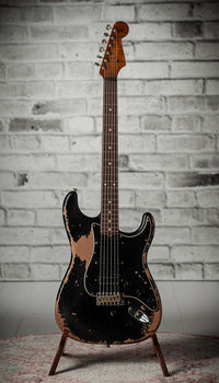 Fender '61 Strat HSS Black Super Heavy Relic Roasted Pine #R144152