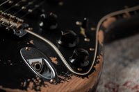 Fender '61 Strat HSS Black Super Heavy Relic Roasted Pine #R144152
