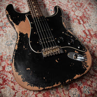 Fender '61 Strat HSS Black Super Heavy Relic Roasted Pine #R144152