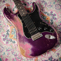 Fender '61 Strat Super Heavy Relic HSS Purple Metallic /Platinum Pink #R146267