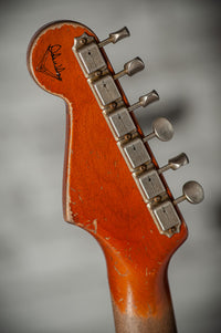 Fender '63 Super Heavy Relic Stratocaster Masterbuilt by Dale Wilson Lake Placid Blue over 3 Tone Sunburst # CZ587383