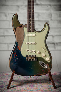 Fender '63 Super Heavy Relic Stratocaster Masterbuilt by Dale Wilson Lake Placid Blue over 3 Tone Sunburst # CZ587383