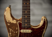 Fender '64 Stratocaster Super Heavy Relic Dirty Faded Aged Olympic White Josefina Hand Wound '64 Pickups Masterbuilt by Andy Hicks #R127698