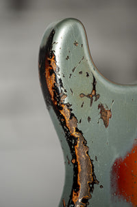 Fender '65 Super Heavy Relic Stratocaster Super Faded Aged Firemist Silver Over 3 Tone Sunburst #CZ587724