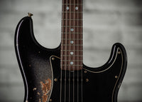 Fender CS '67 Strat HSS Heavy Relic Black Sparkle Burst R145714 USED