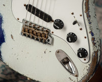 Fender '69 Stratocaster Super Heavy Relic Olympic White/Purple Sparkle #R149039