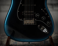 Fender American Professional II Strat Rosewood Dark Night HSS SN# US22136935
