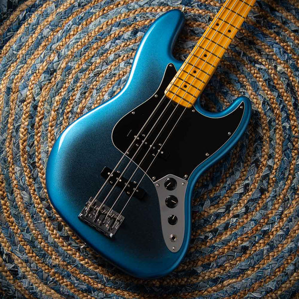 Fender American Professional II Jazz Bass®, Maple Fingerboard, Dark Night # US23011654