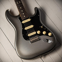 Fender American Professional II Stratocaster Rosewood Fingerboard, HSS, Mercury SN US22175996