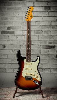 Fender American Ultra Stratocaster, Rosewood Fingerboard, Ultraburst# US21021186 Used