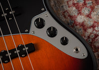 Fender American Professional Classic Jazz Bass® 3-Color Sunburst #US25086474