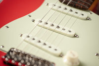 Fender American Professional Classic Stratocaster® Faded Dakota Red #US25092602