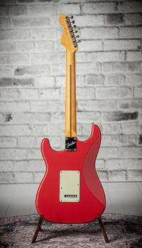 Fender American Professional Classic Stratocaster® Faded Dakota Red #US25092602