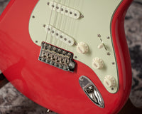 Fender American Professional Classic Stratocaster® Faded Dakota Red #US25092602