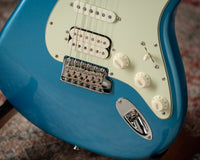 Fender American Professional Classic Stratocaster® HSS Faded Lake Placid Blue #US25100265