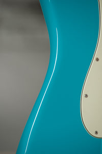 Fender American Professional II Stratocaster Rosewood Fingerboard, HSS, Miami Blue SN US22104166