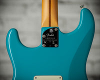 Fender American Professional II Stratocaster Rosewood Fingerboard, HSS, Miami Blue SN US22104166