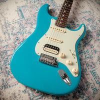 Fender American Professional II Stratocaster Rosewood Fingerboard, HSS, Miami Blue SN US22104166