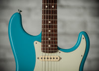 Fender American Professional II Stratocaster Rosewood Fingerboard, HSS, Miami Blue SN US22104166
