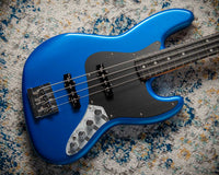 Fender American Ultra II Jazz Bass Noble Blue # US24061045