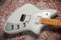 Fender American Ultra II Meteora Avalanche #US24015639