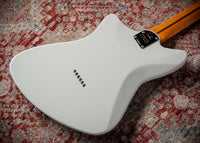 Fender American Ultra II Meteora Avalanche #US24015639