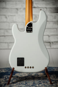 Fender American Ultra II Precision Bass, Maple Fingerboard, Avalanche #US26009476