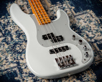 Fender American Ultra II Precision Bass, Maple Fingerboard, Avalanche #US26009476