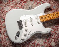 Fender American Ultra II Stratocaster Avalanche #US240030378