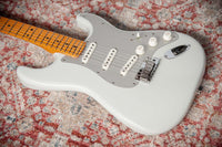 Fender American Ultra II Stratocaster Avalanche #US240030378