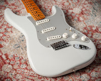 Fender American Ultra II Stratocaster Avalanche #US25031679