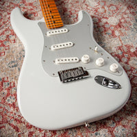 Fender American Ultra II Stratocaster Avalanche #US25031679