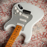 Fender American Ultra II Stratocaster Avalanche #US25031679