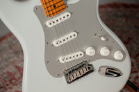 Fender American Ultra II Stratocaster Avalanche #US25031679