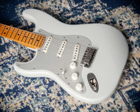 Fender American Ultra II Stratocaster Avalanche Left Handed #US240043868