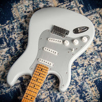 Fender American Ultra II Stratocaster Avalanche Left Handed #US240043868