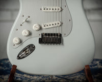 Fender American Ultra II Stratocaster Avalanche Left Handed #US240043868