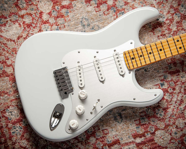 Fender American Ultra II Stratocaster HSS Avalanche #US26006403